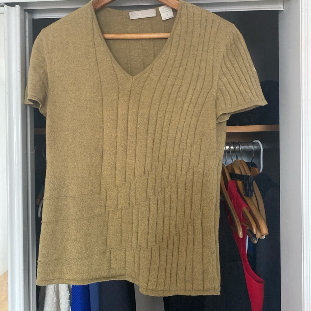 Authentic TSE Cashmere Knit S/S Sweater Size Small